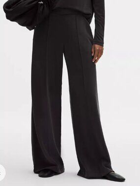 Softstreme Pintuck High-Rise Wide-Leg Pant Regular Size L